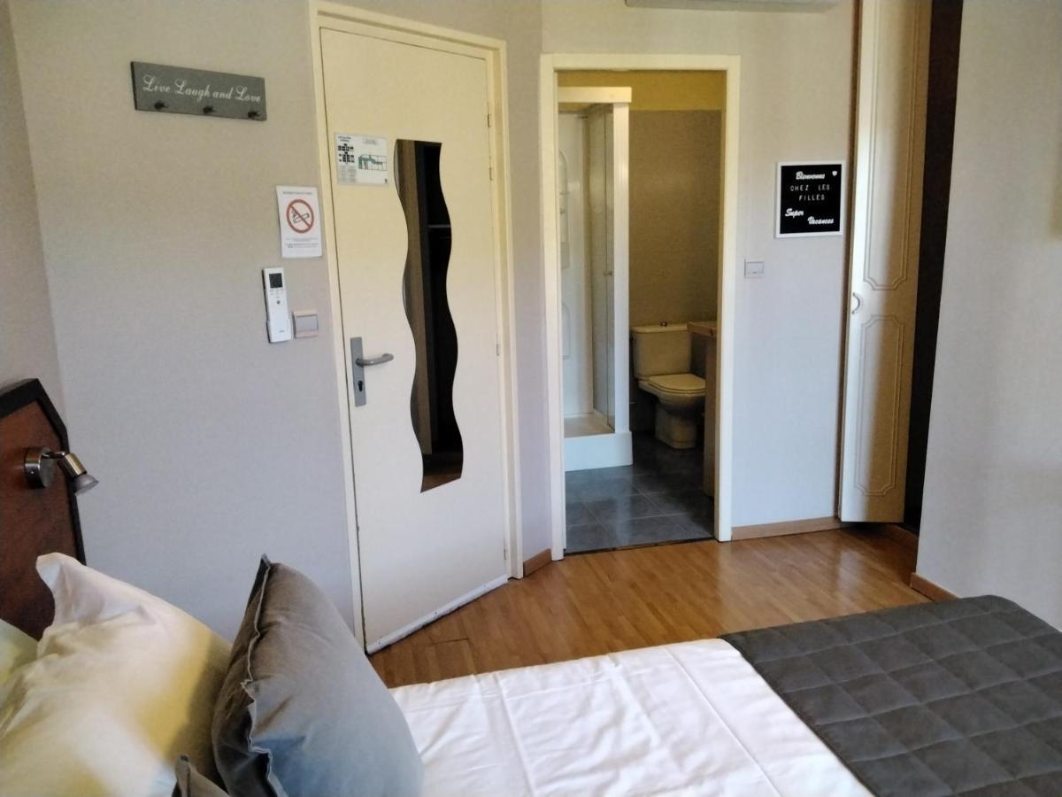 Hotel Restaurant La Traverse Cénac-et-Saint-Julien Εξωτερικό φωτογραφία